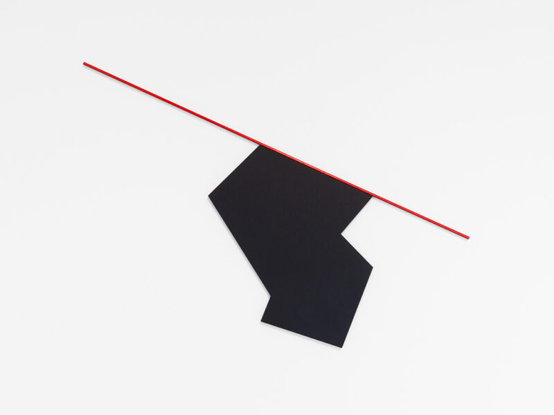 Auf ganzer Linie R1, 2024 | acrylic on MDF, lacquer on aluminum, 68 x 85.5 x 1 cm