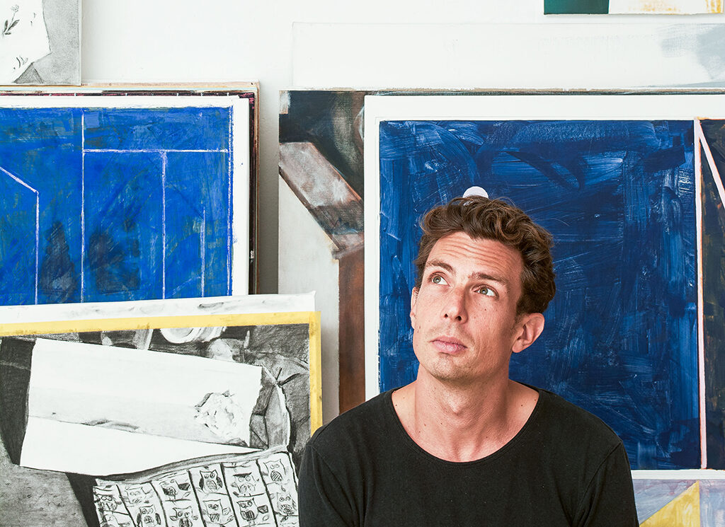 Der Künstler Pius Fox in seinem Studio
